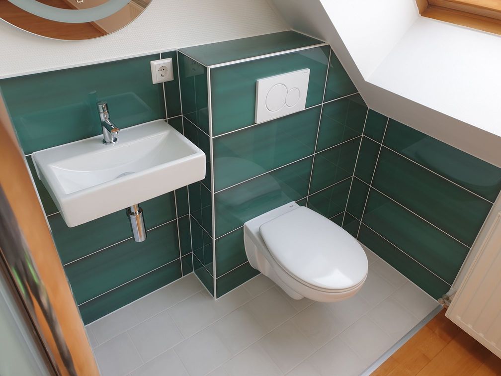 Bathrooms in the rooms 